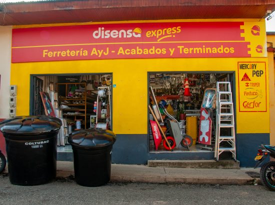 FERRETERÍA ACABADOS Y TERMINADOS A & J 